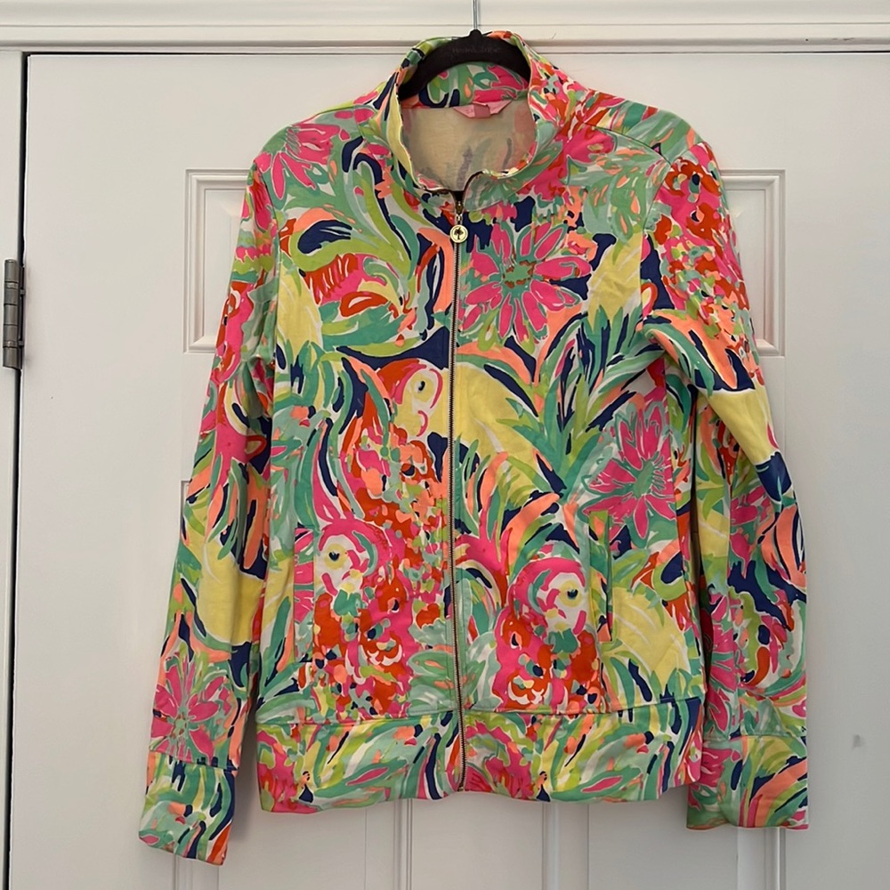 Lilly Pulitzer zip up sweatshirt - M!